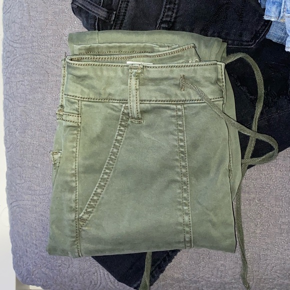 American Eagle Super Stretch Cargo Jeans - Picture 5 of 5